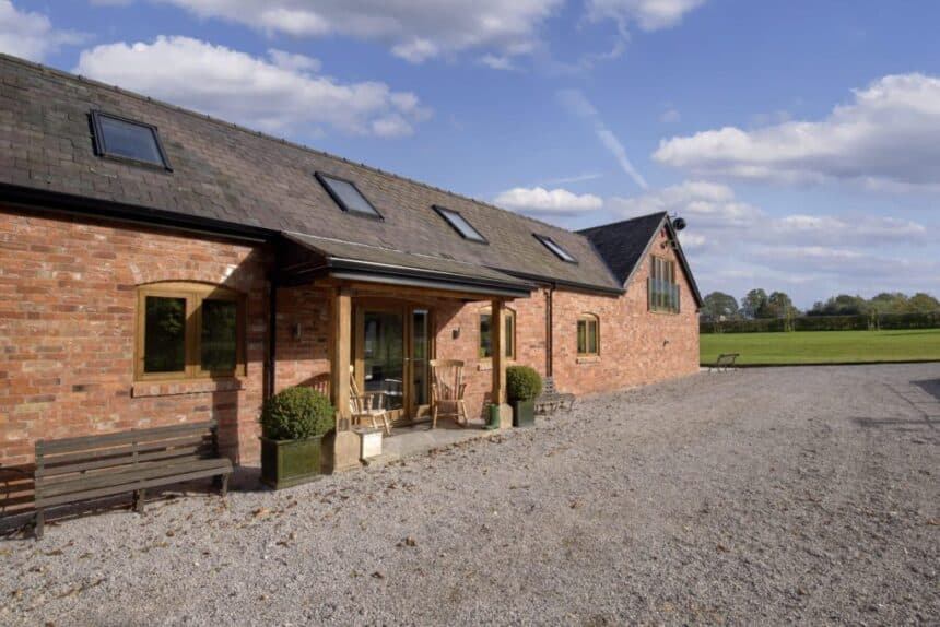 Convert Barn Home
